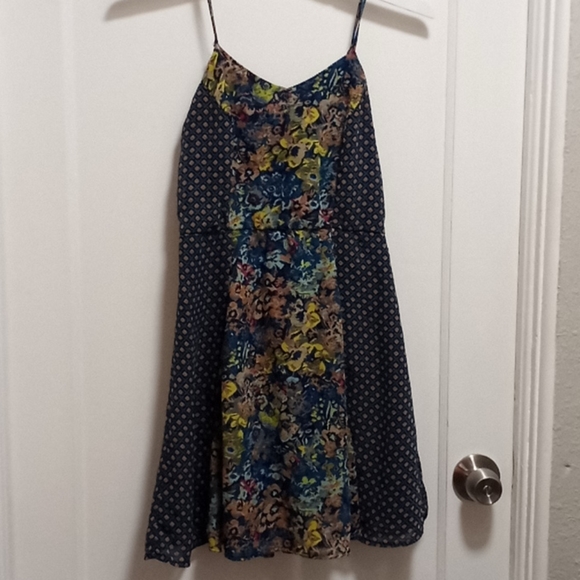 Mini summer dress - Picture 1 of 4